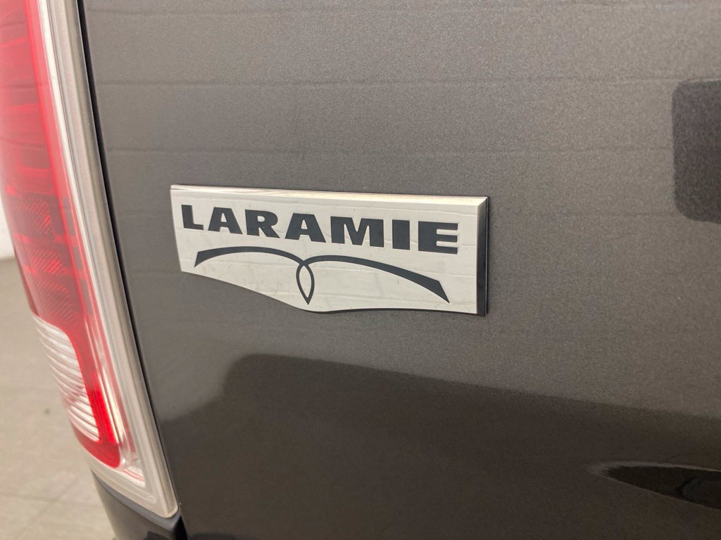 Used 2017 RAM 1500 Laramie AWD/4WD image 15
