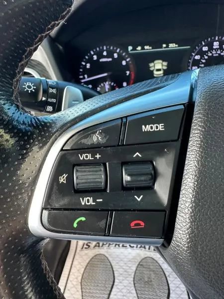 Used 2018 Genesis G80 3.3T Sport image 30