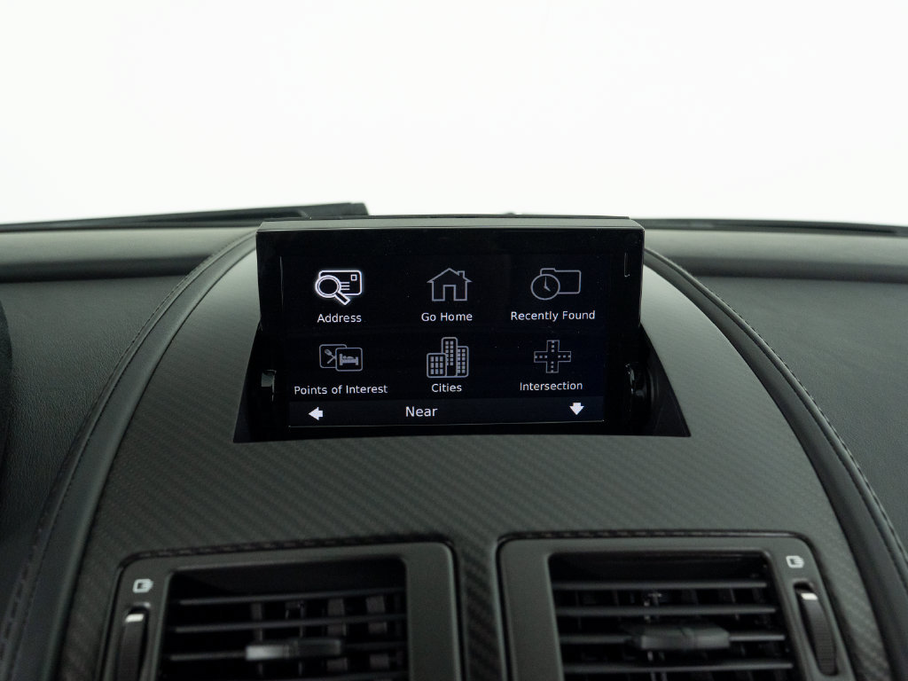 Used 2015 Aston Martin V8 Vantage GT RWD image 25