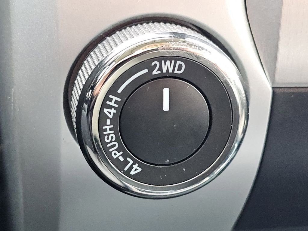 Used 2020 Toyota Tundra Limited w/ Limited Premium Package image 29