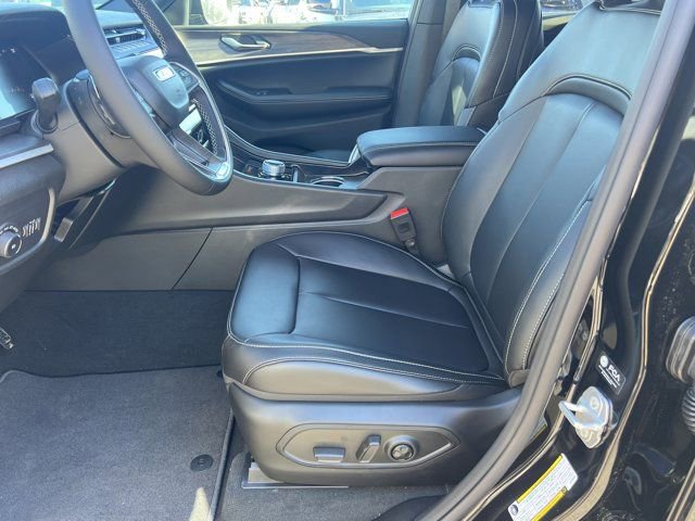 New 2026 Jeep Grand Cherokee Limited image 9