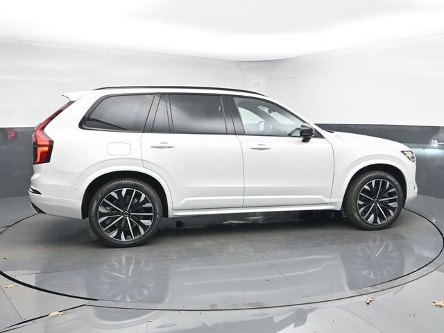 New 2026 Volvo XC90 B6 Ultra w/ Protection Package Premier image 8