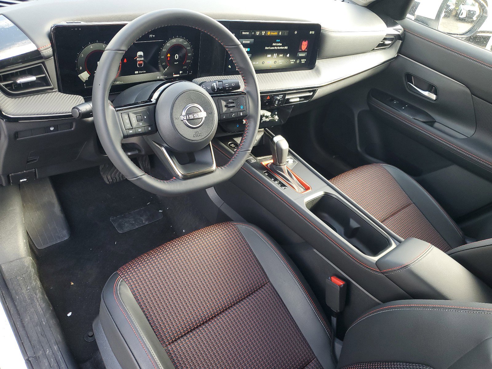 Certified 2025 Nissan Kicks SR image 7