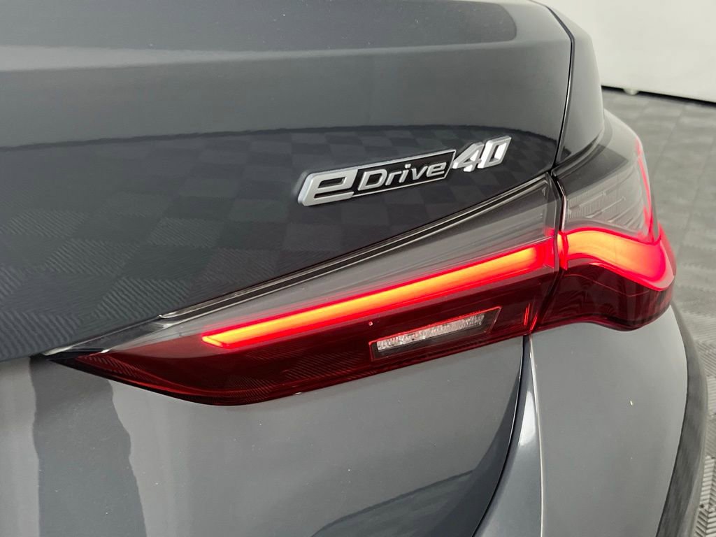 Used 2022 BMW i4 eDrive40 w/ Premium Package image 12