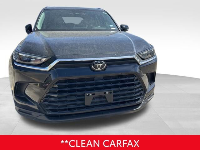 Used 2024 Toyota Grand Highlander XLE image 2