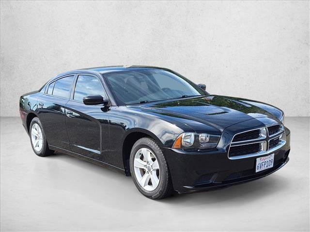 Used 2012 Dodge Charger SE RWD image 3