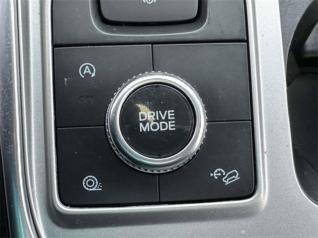 Used 2021 Ford Explorer XLT w/ Equipment Group 202A image 31