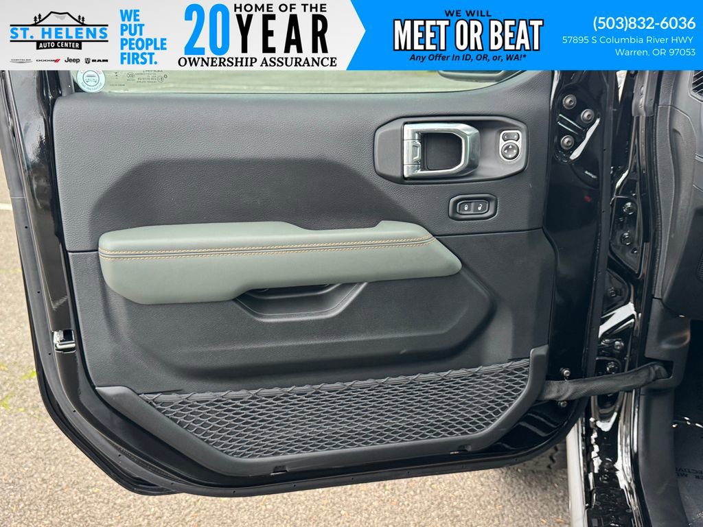 New 2025 Jeep Gladiator Mojave image 19