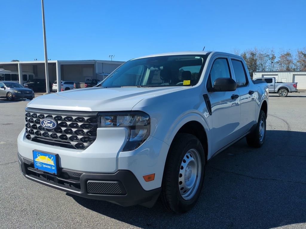 New 2025 Ford Maverick XL w/ Equipment Group 102A image 8