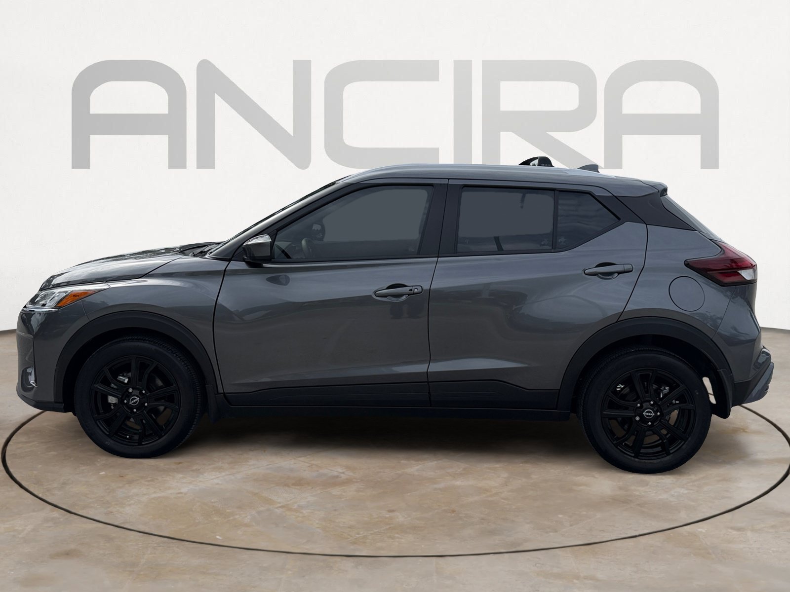 Used 2024 Nissan Kicks SV w/ Exterior Package FWD image 7
