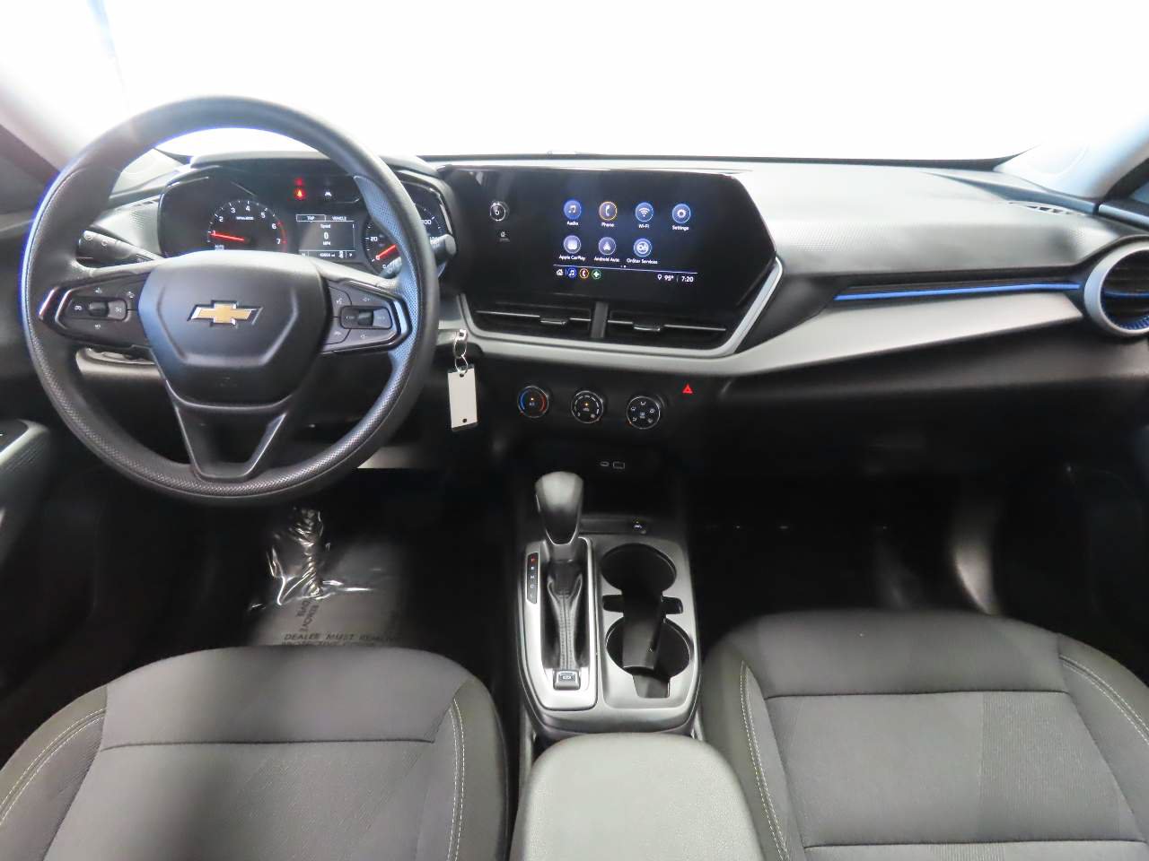 Used 2025 Chevrolet Trax LS FWD image 13