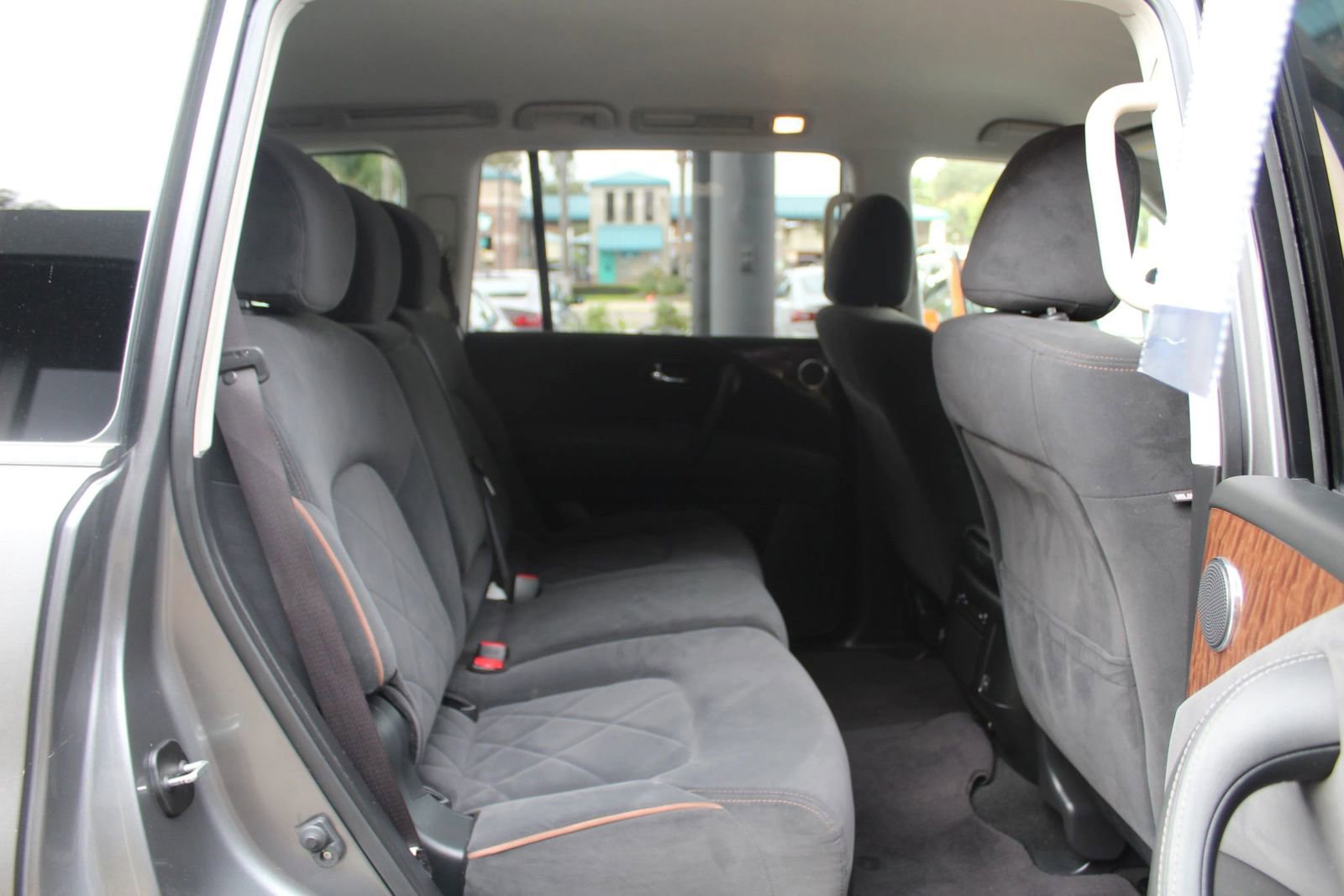 Used 2019 Nissan Armada SV image 10