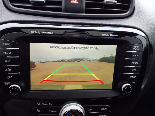 Used 2015 Kia Soul ! w/ Sun & Sound Package image 13