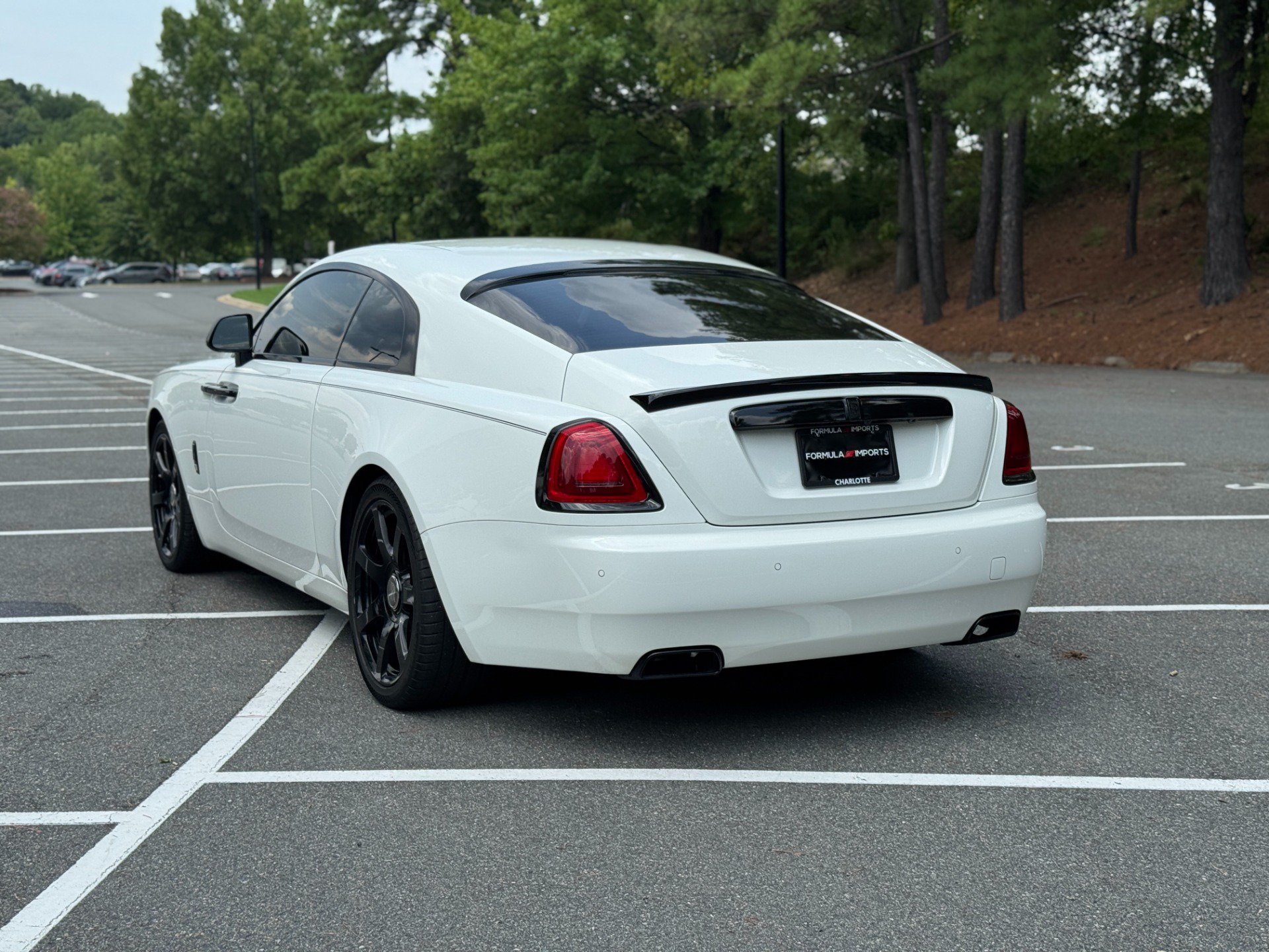 Used 2017 Rolls-Royce Wraith RWD image 8