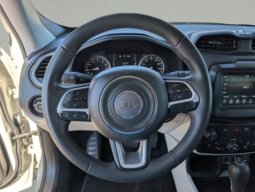 Used 2020 Jeep Renegade Latitude image 19