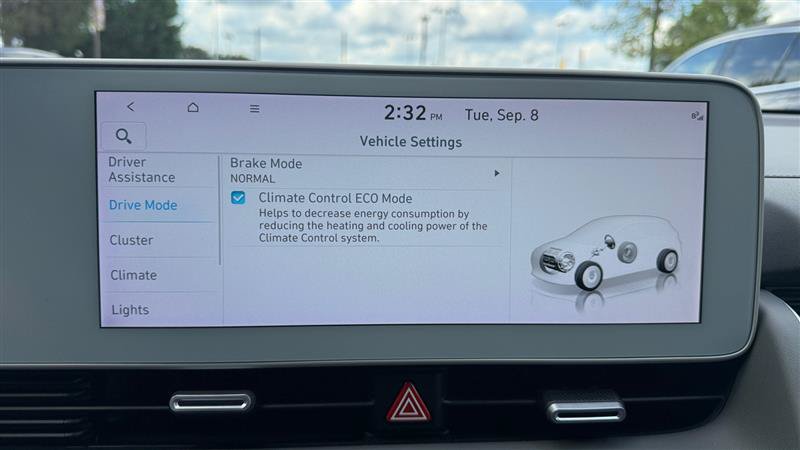 Used 2024 Hyundai Ioniq 5 SEL RWD image 32