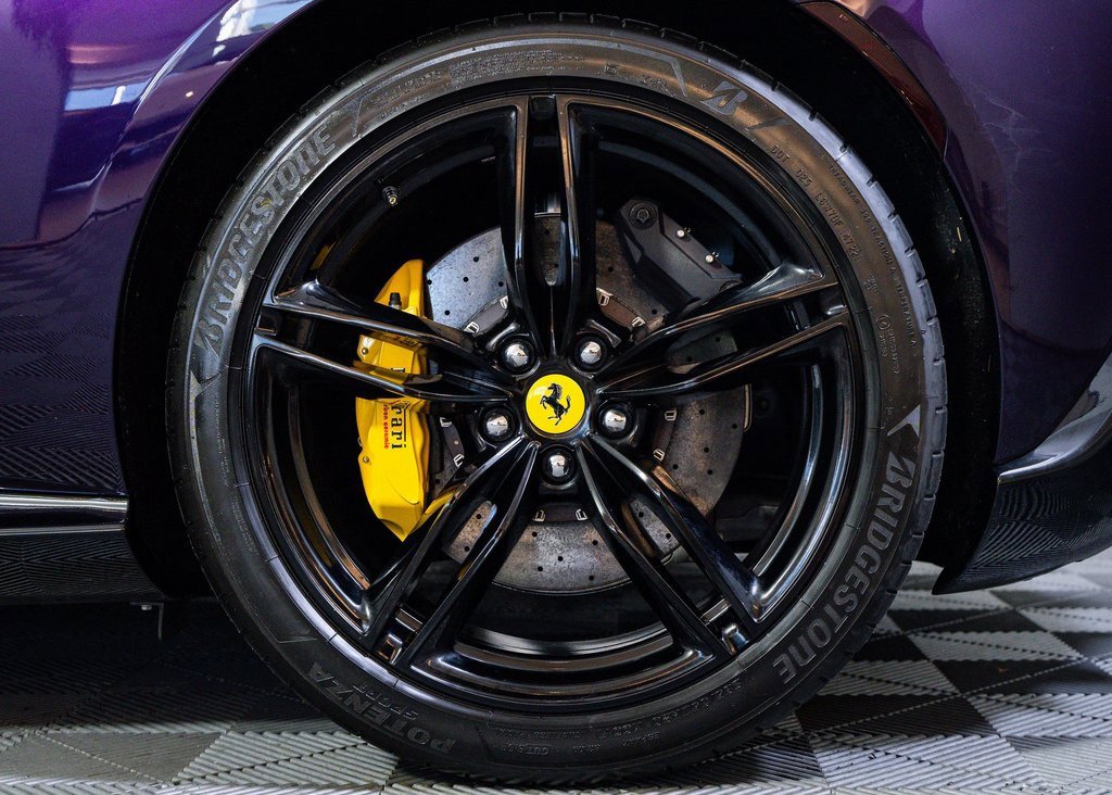 Certified 2023 Ferrari Roma image 6