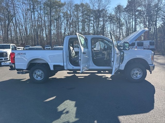 New 2026 Ford F350 XL w/ XL Off-Road Package image 27