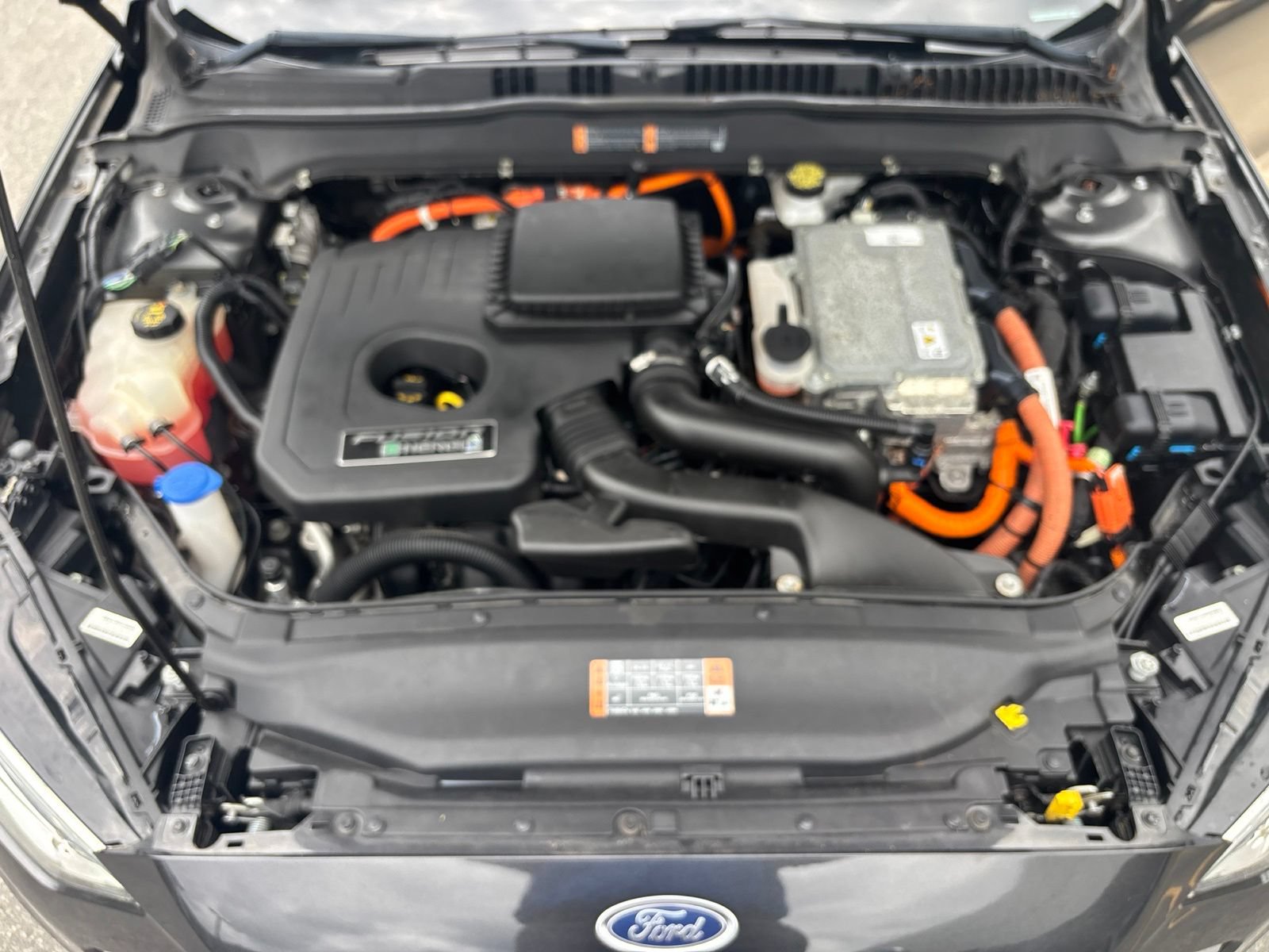 Used 2019 Ford Fusion Energi Titanium FWD image 42