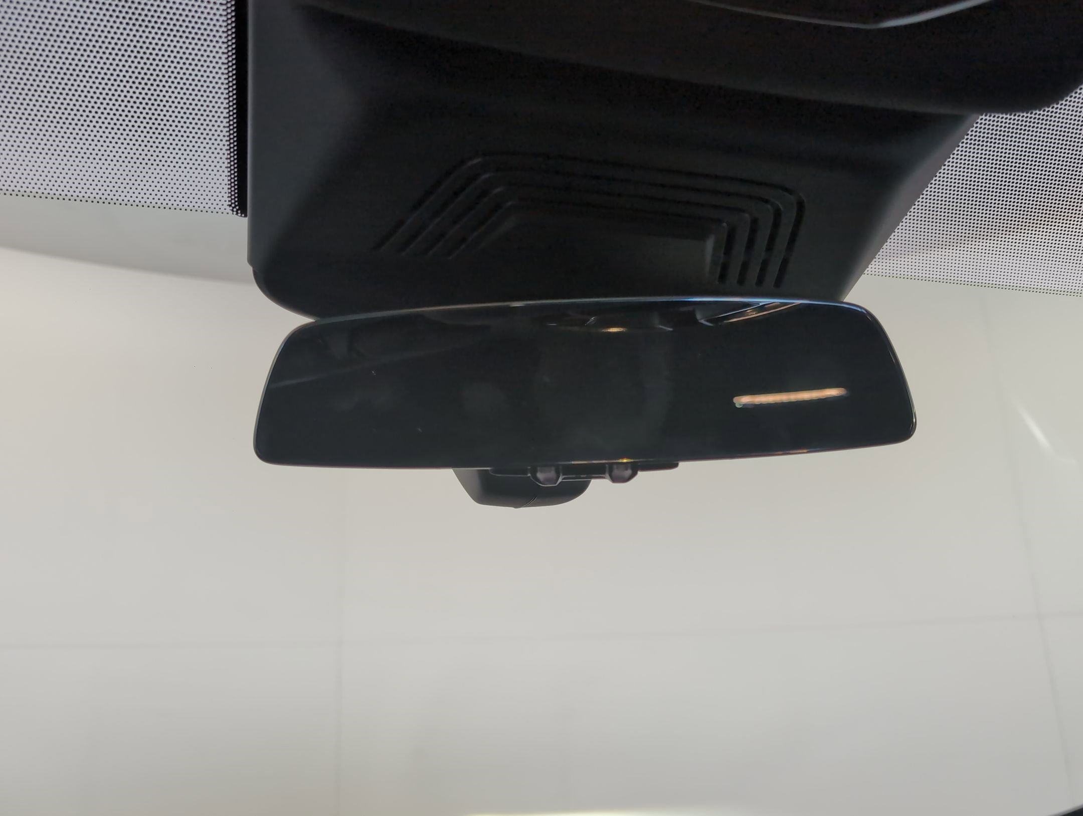 Used 2026 BMW iX xDrive45 image 16