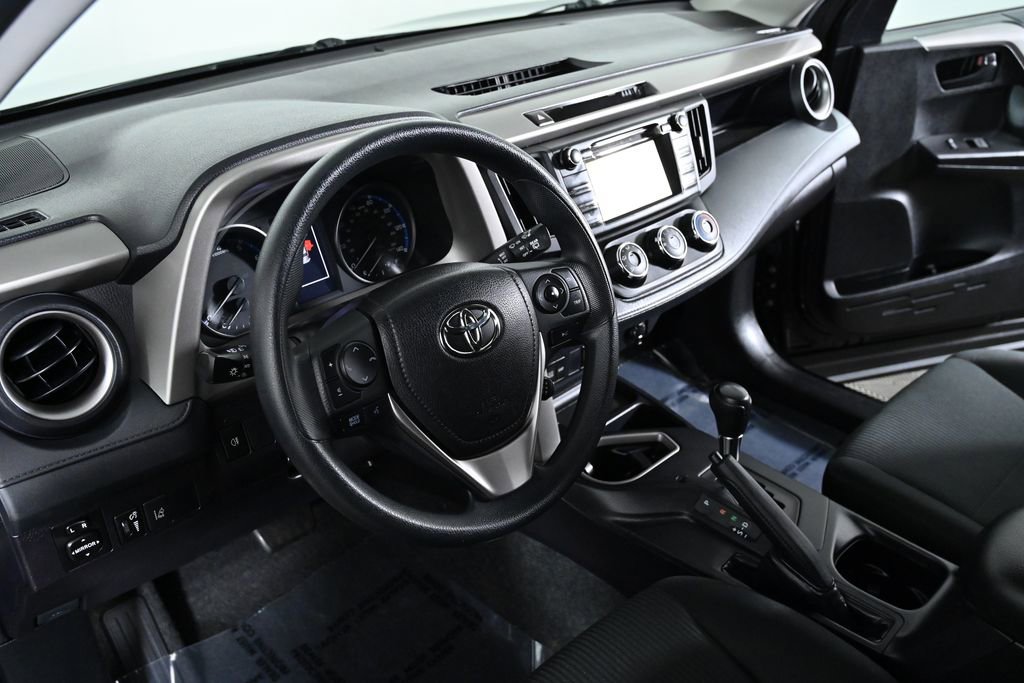 Used 2018 Toyota RAV4 LE w/ All Weather Liner Package image 11