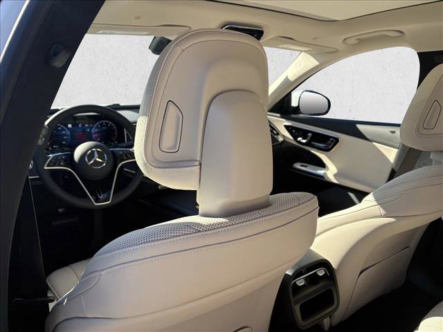 New 2026 Mercedes-Benz E 350 4MATIC Sedan image 16