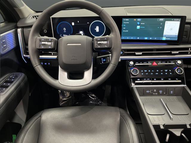 Used 2024 Hyundai Santa Fe Limited image 5