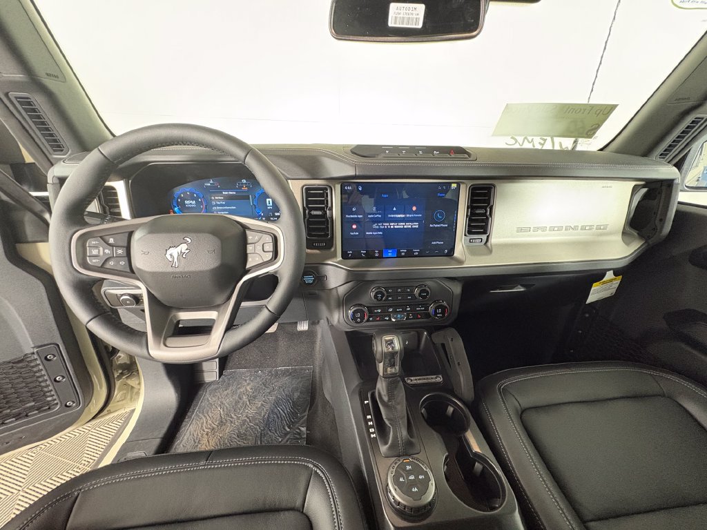 New 2026 Ford Bronco Outer Banks w/ Sasquatch Package AWD/4WD image 7