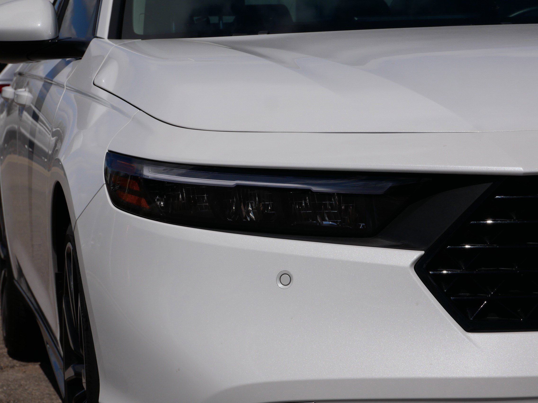 Used 2025 Honda Accord Touring image 16