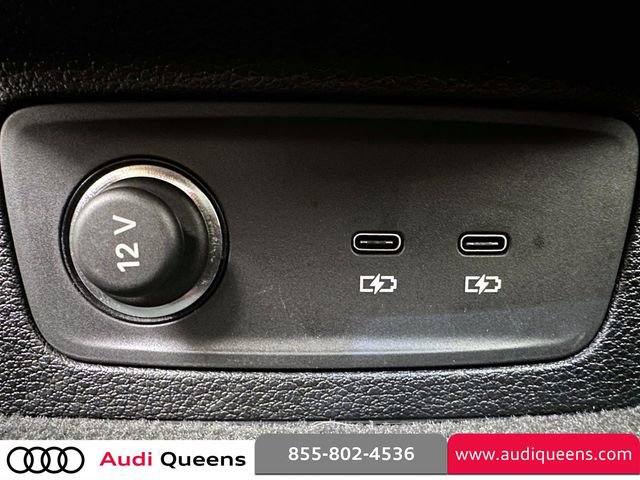 Used 2023 Audi Q3 2.0T Premium w/ Convenience Package AWD/4WD image 14