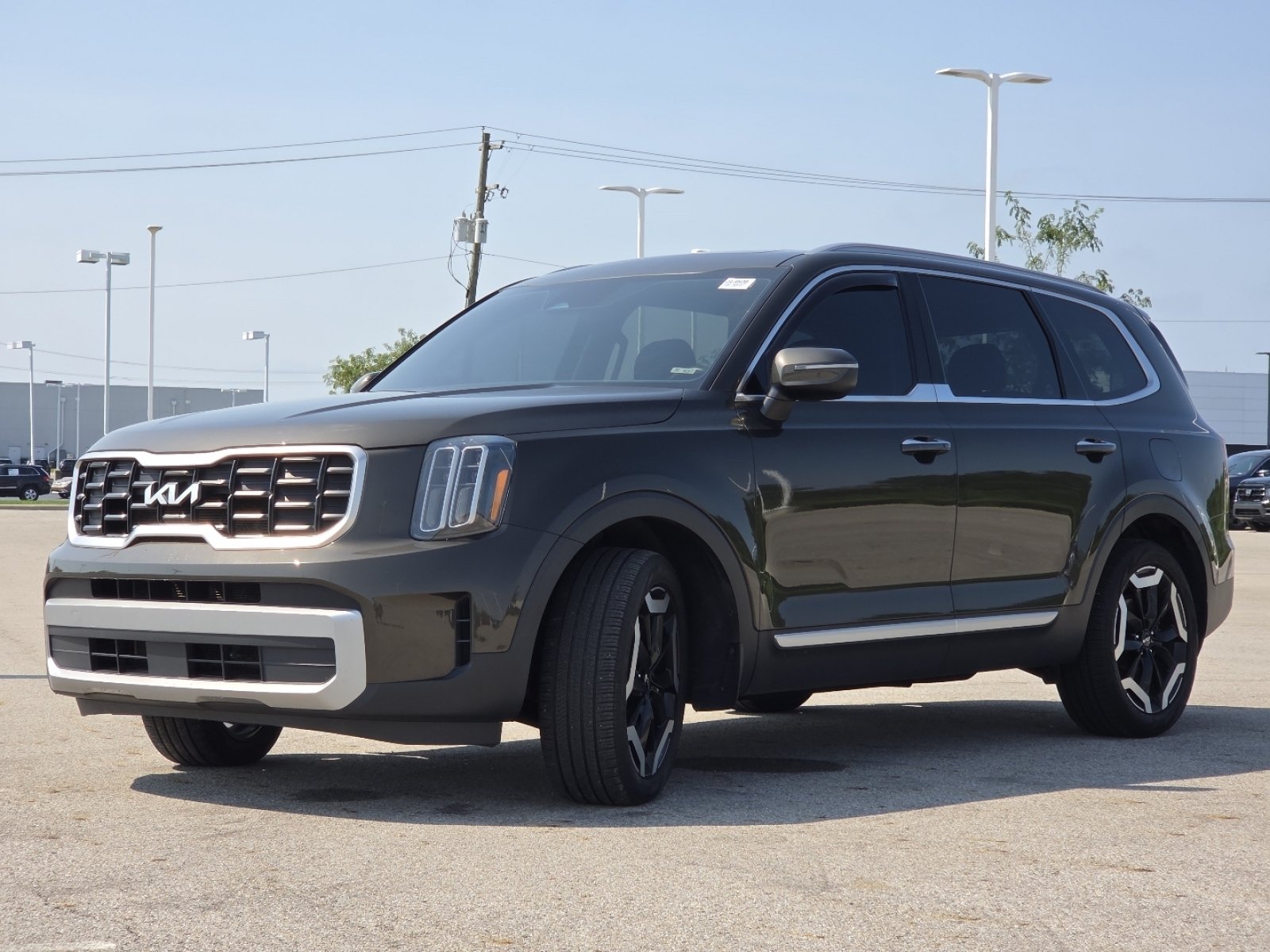 Used 2023 Kia Telluride S w/ S Sunroof Package AWD/4WD image 15