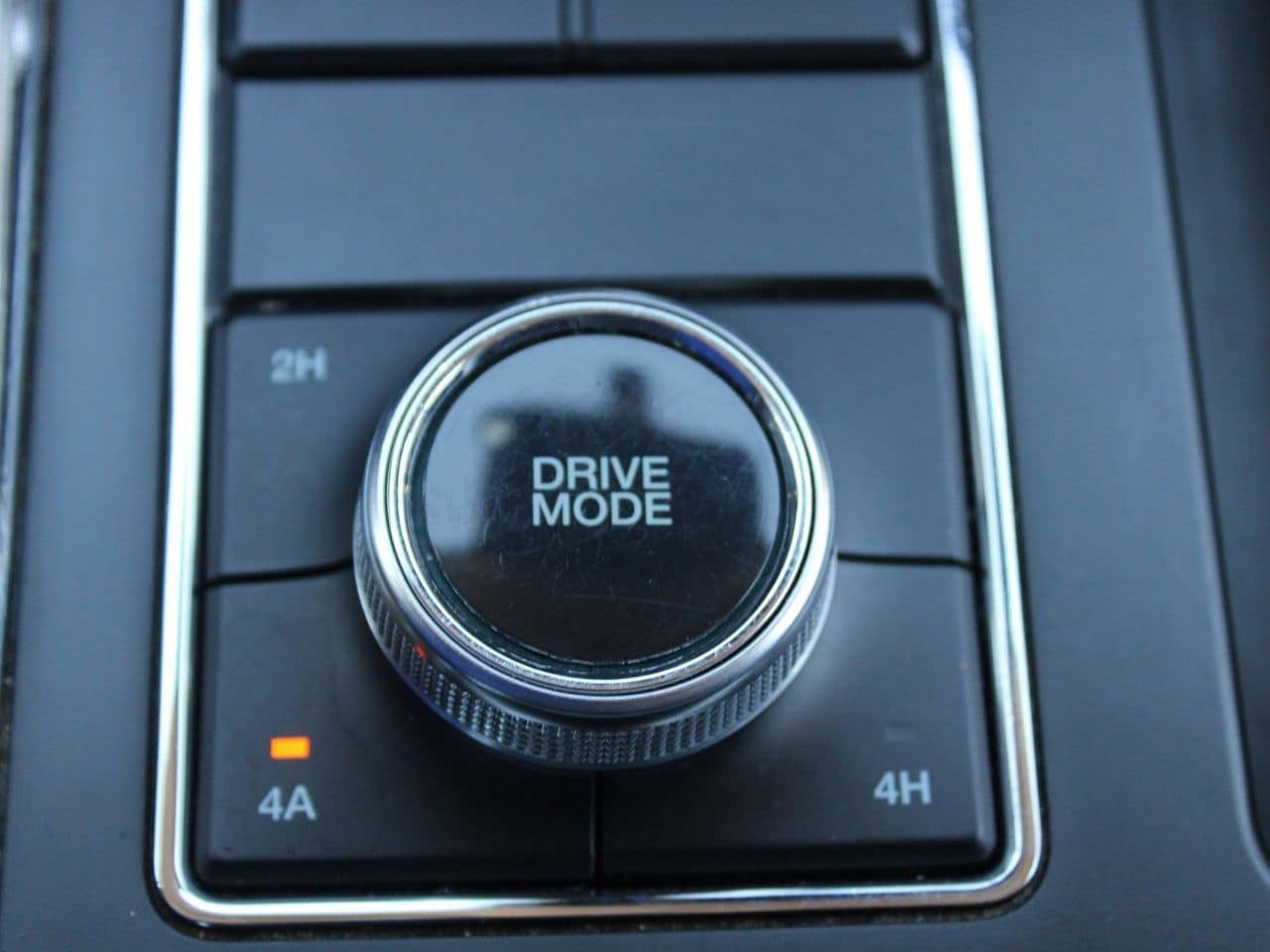 Used 2024 Ford Expedition XLT AWD/4WD image 23