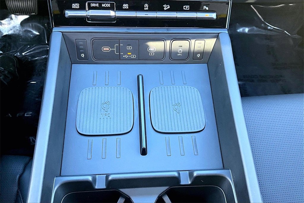 Used 2025 Hyundai Santa Fe Calligraphy image 33