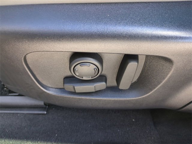 Used 2023 Land Rover Range Rover Evoque S image 22