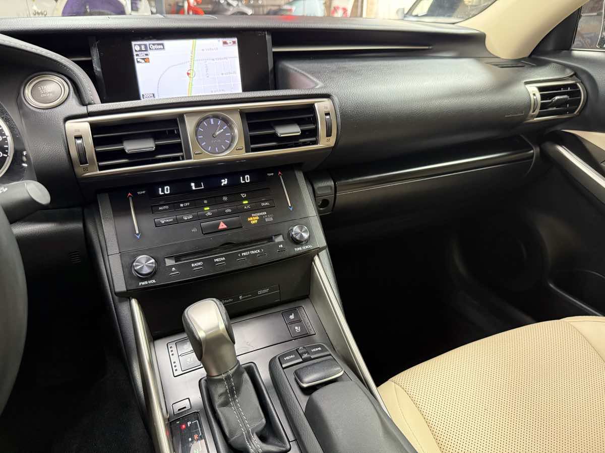 Used 2014 Lexus IS 350 AWD w/ Navigation Package image 18