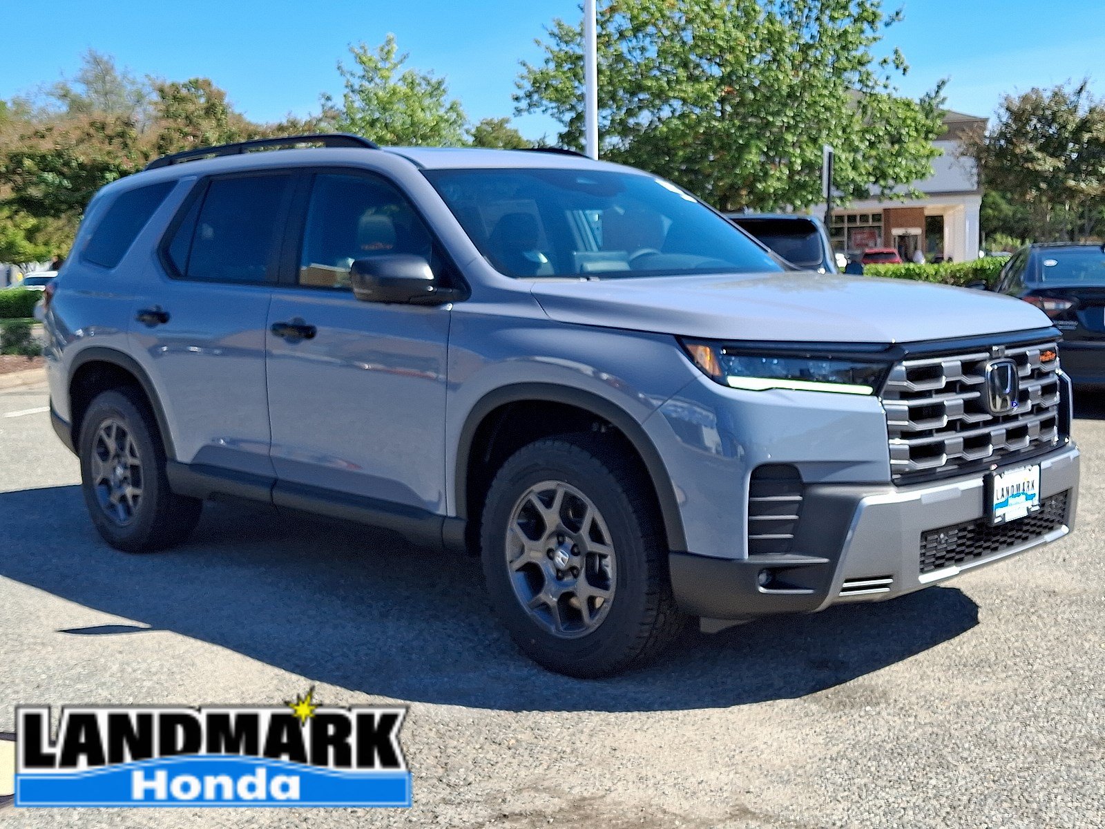 New 2026 Honda Pilot TrailSport image 2