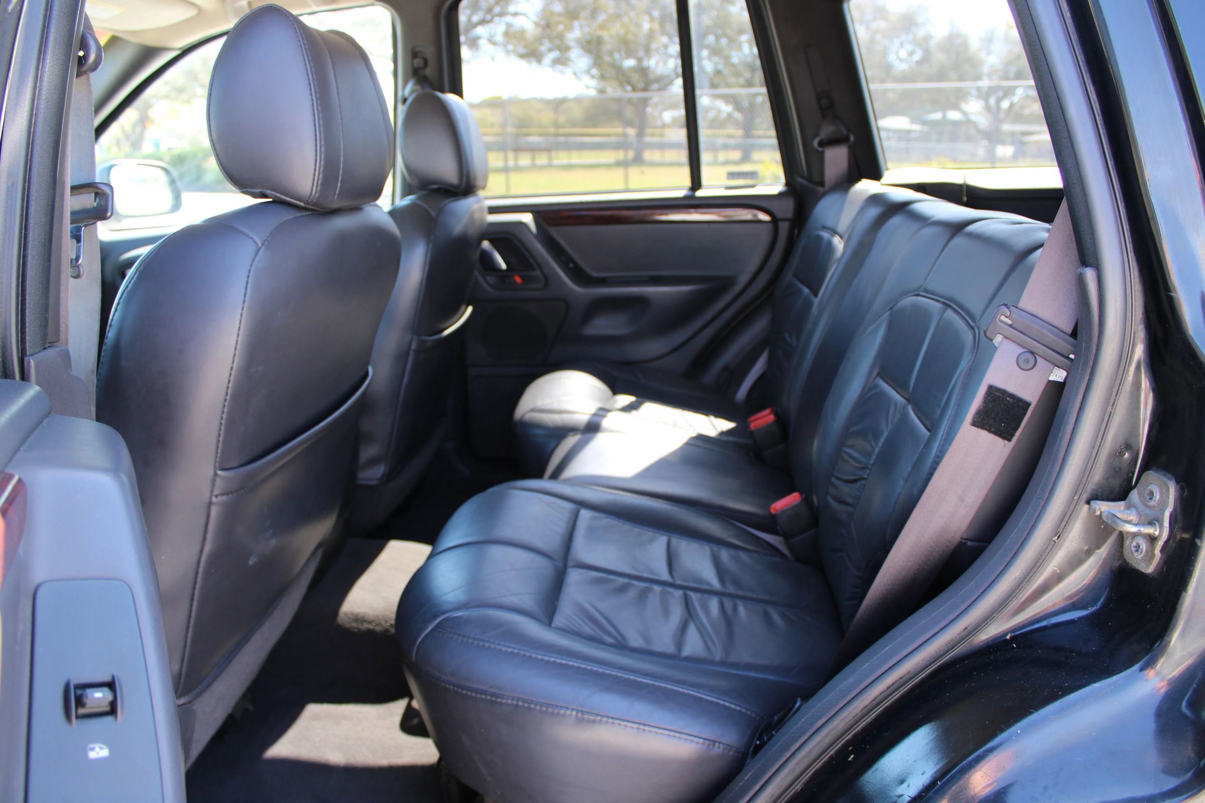 Used 2001 Jeep Grand Cherokee Limited image 7