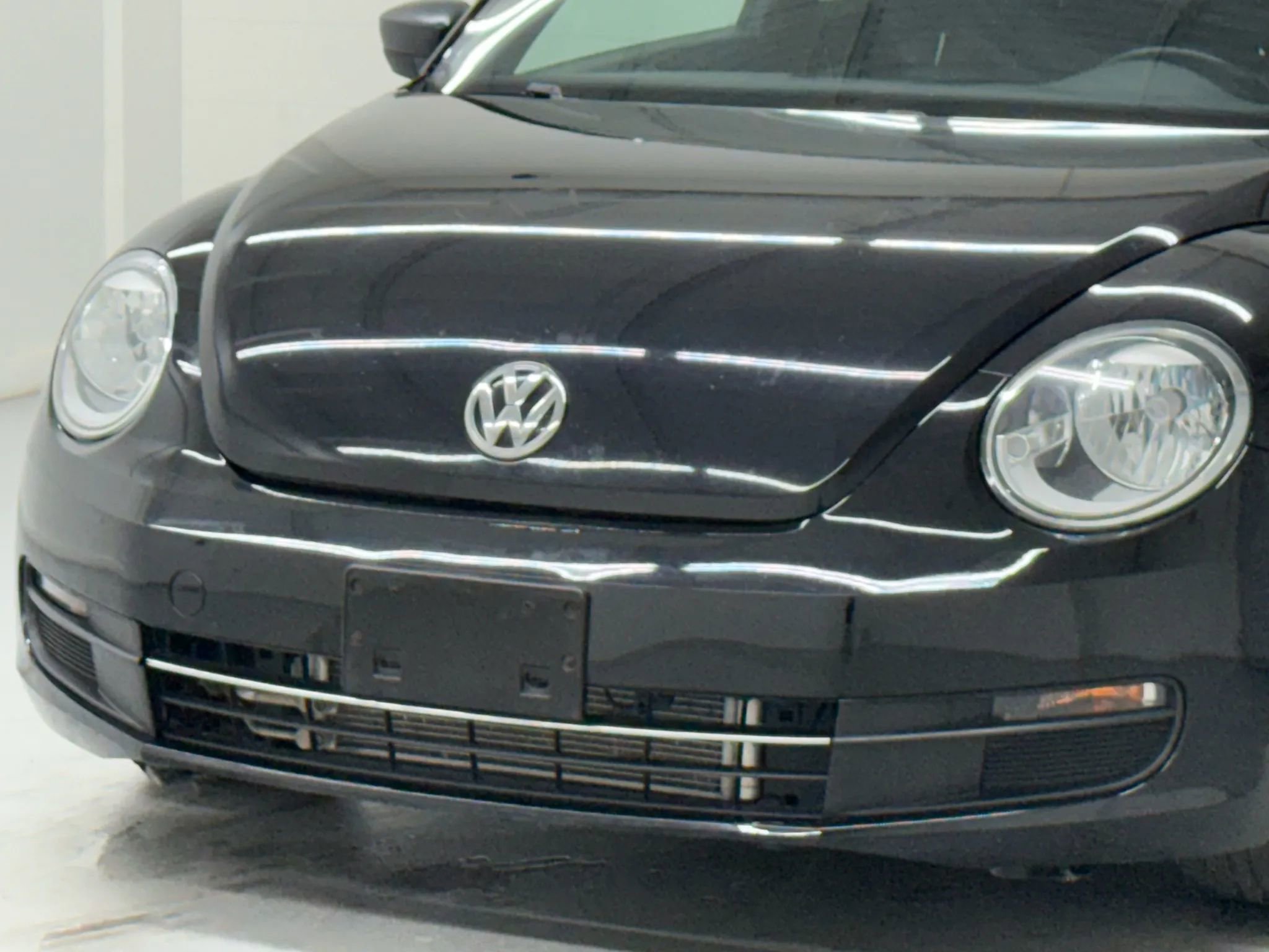 Used 2017 Volkswagen Beetle 1.8T S image 35