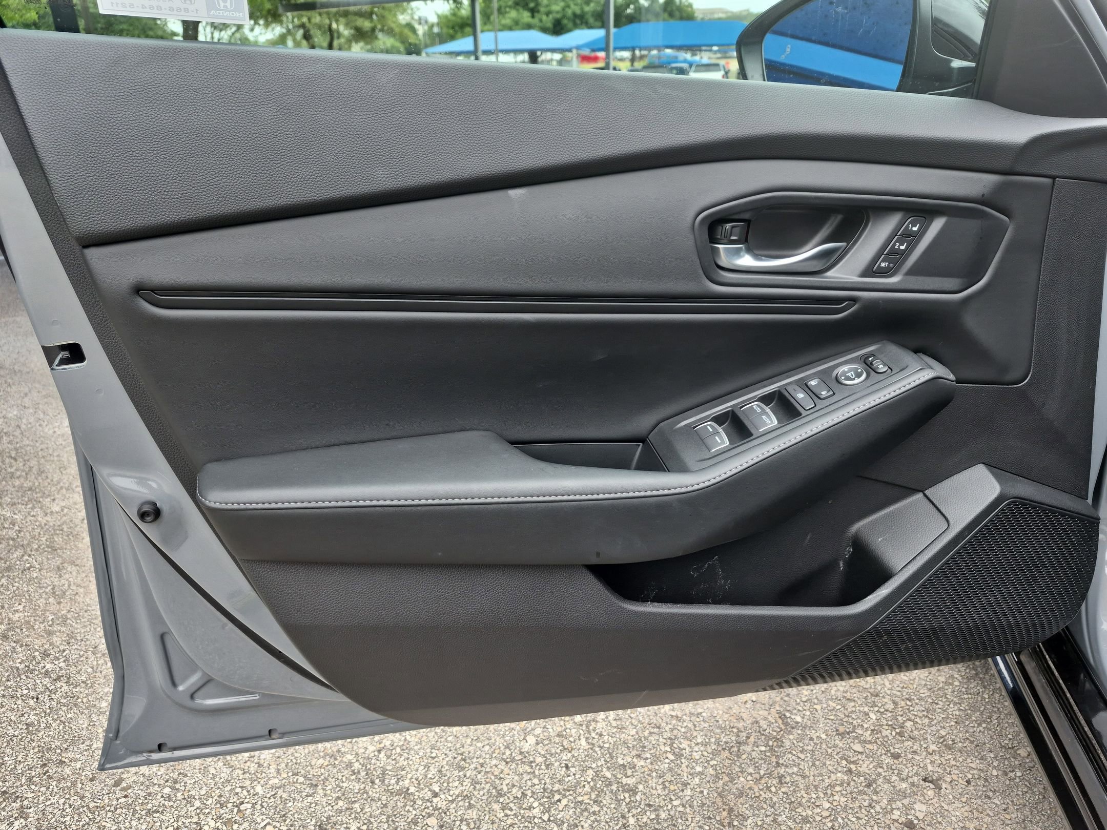 Used 2025 Honda Accord Sport image 10