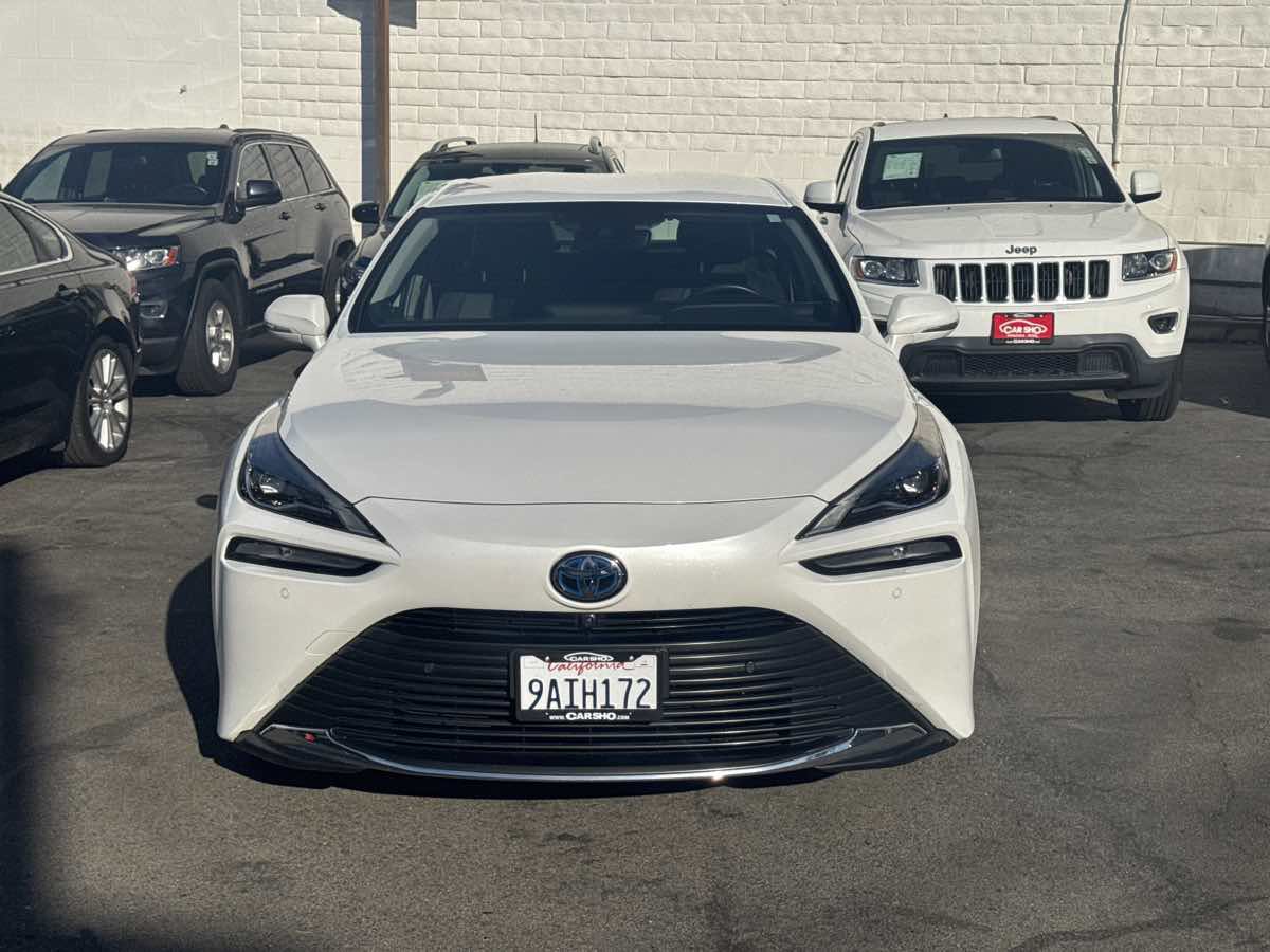Used 2022 Toyota Mirai w/ Advanced Technology Package RWD image 4