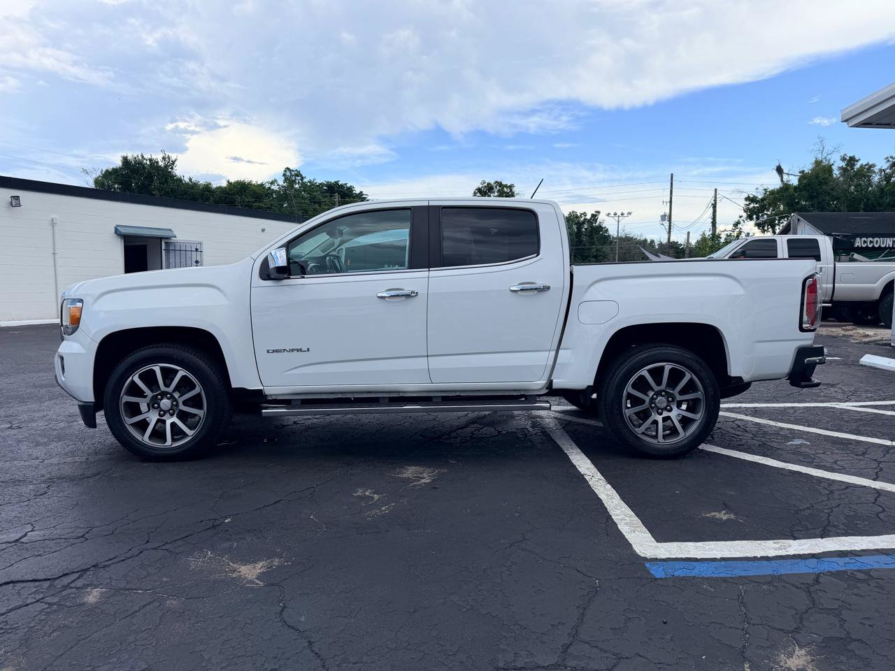 Used 2020 GMC Canyon Denali AWD/4WD image 7