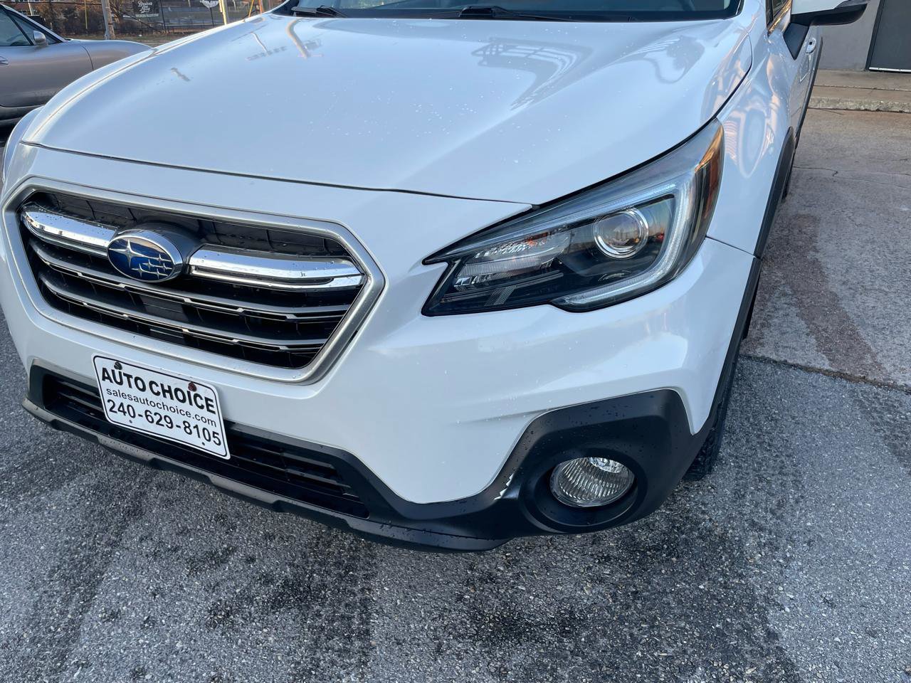 Used 2018 Subaru Outback 3.6R Touring image 20