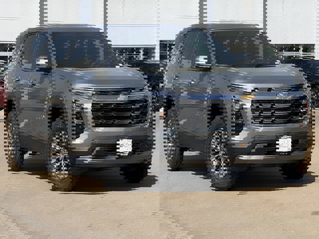 New 2026 Chevrolet Equinox LT image 2