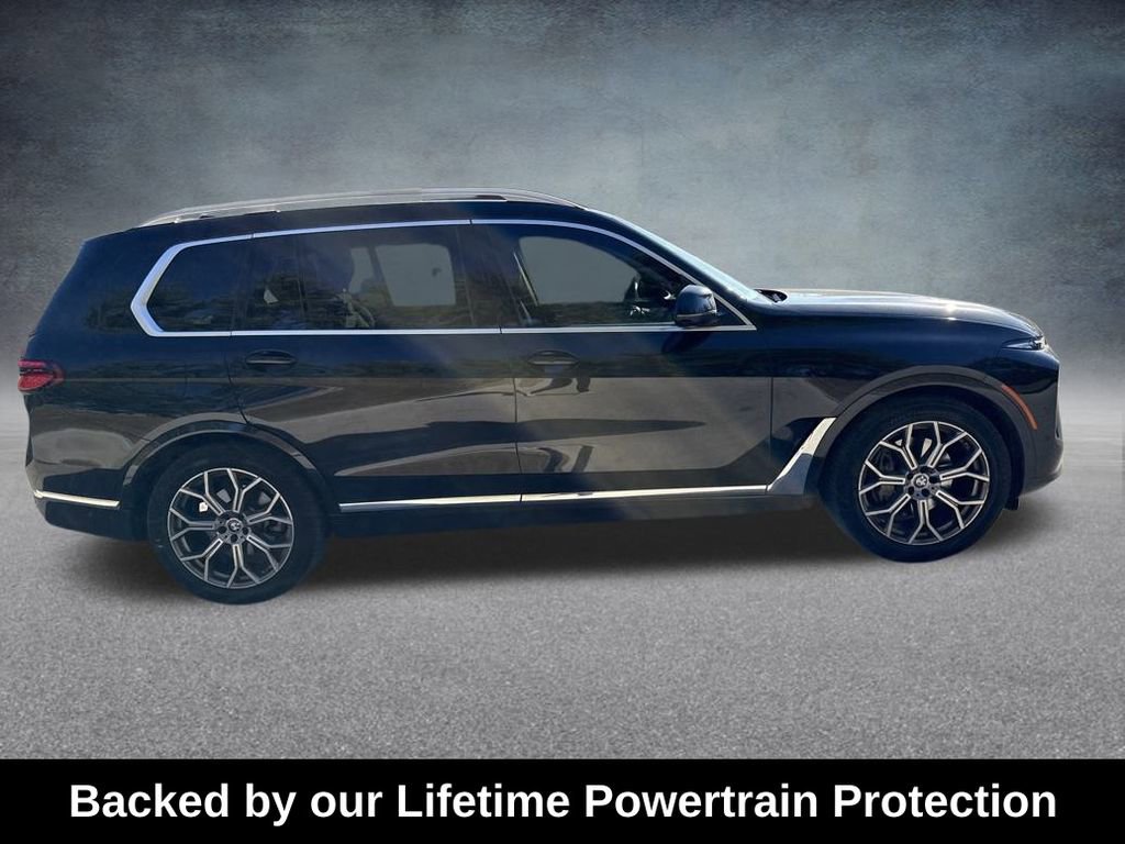 Used 2025 BMW X7 xDrive40i image 7