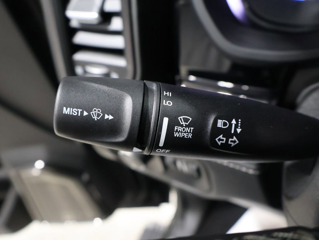 Used 2025 RAM 3500 Limited image 39