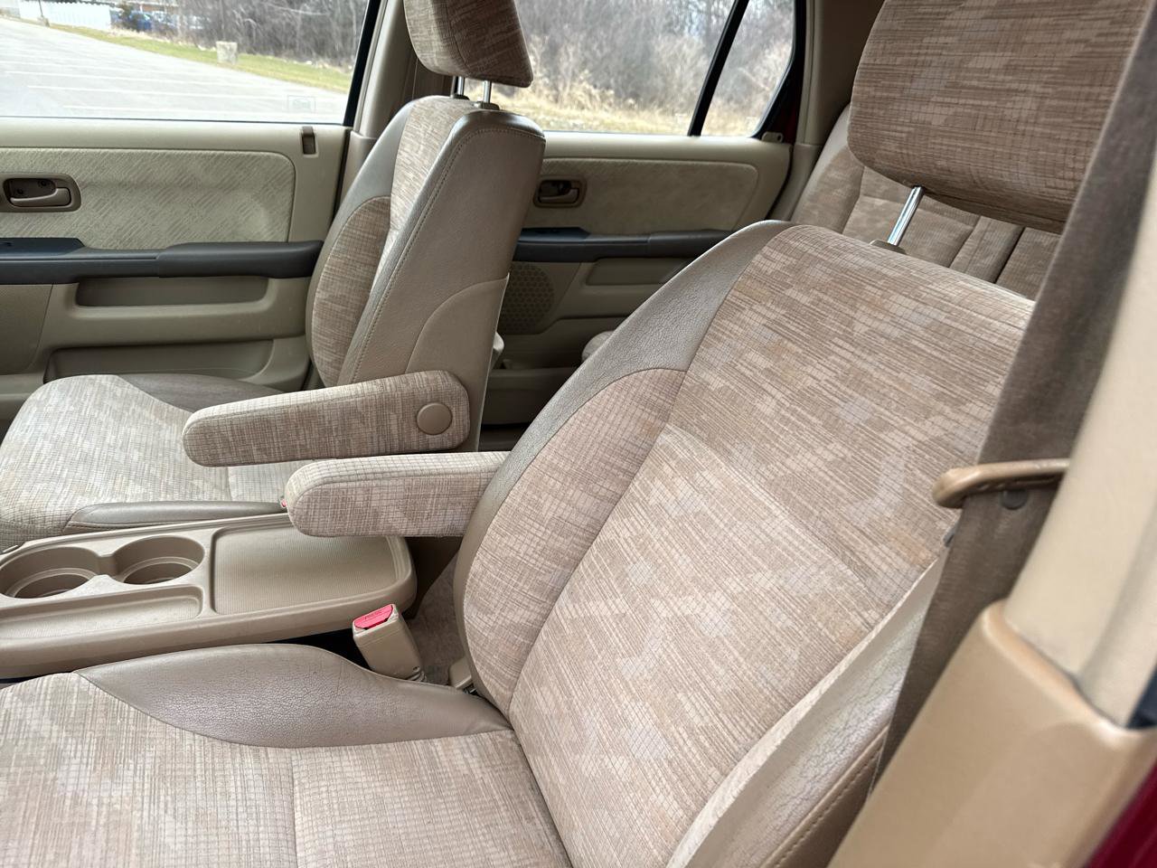 Used 2004 Honda CR-V LX image 11