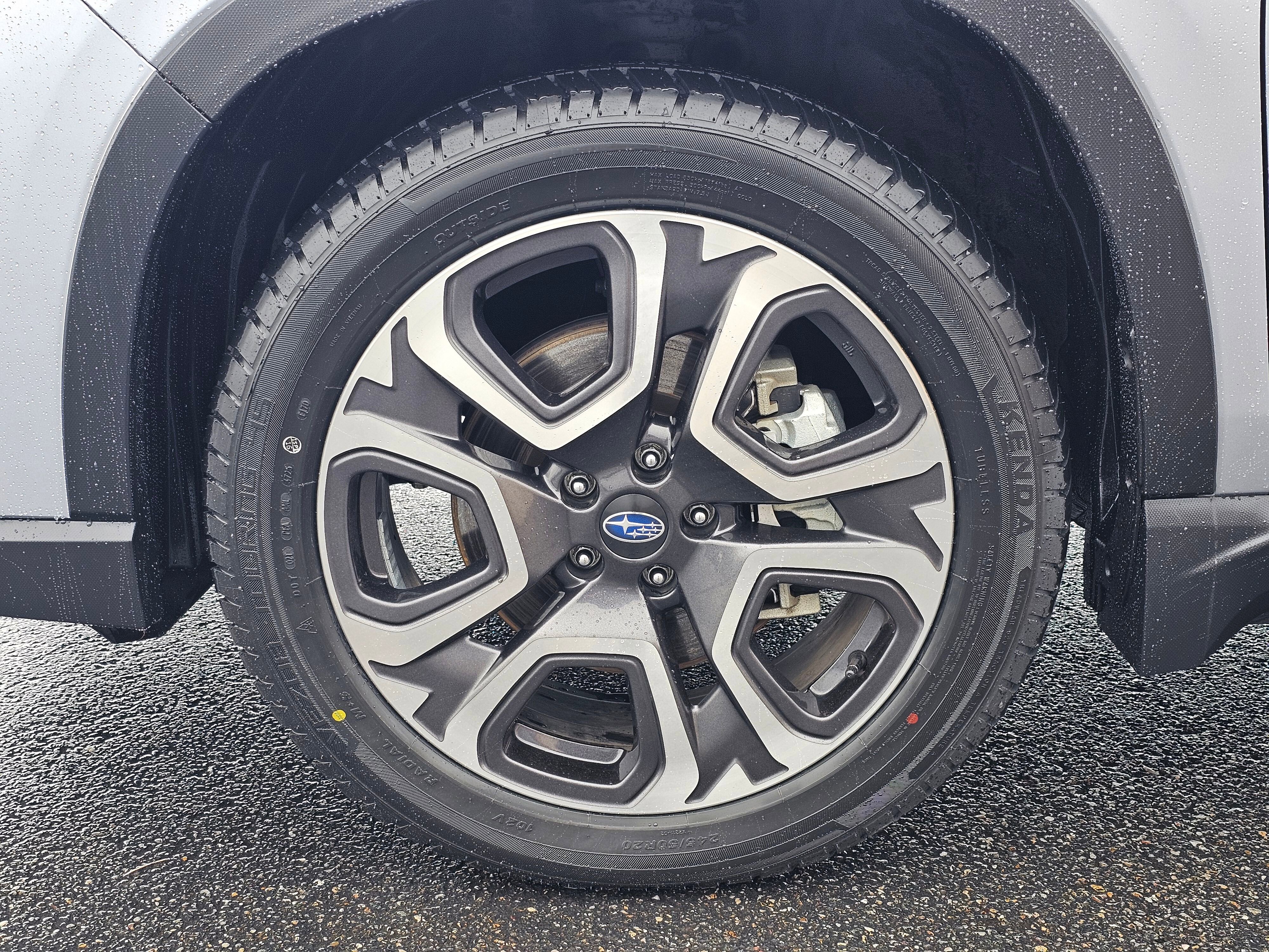 Used 2023 Subaru Ascent Limited w/ Technology Package AWD/4WD image 39