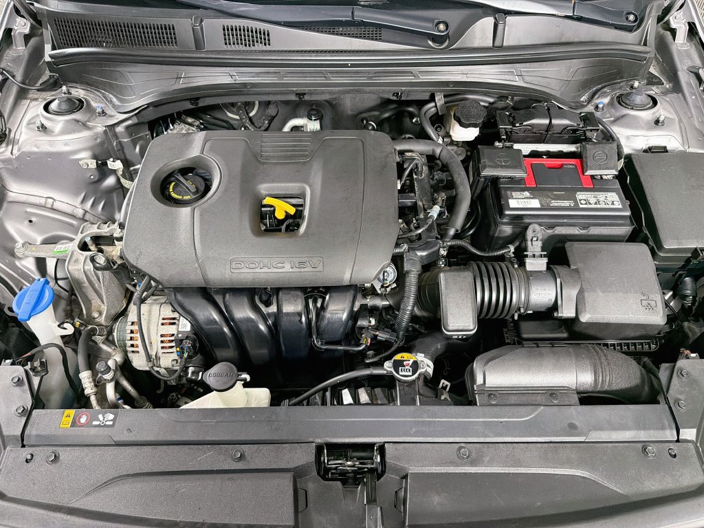 Used 2024 Kia Forte LXS FWD image 27