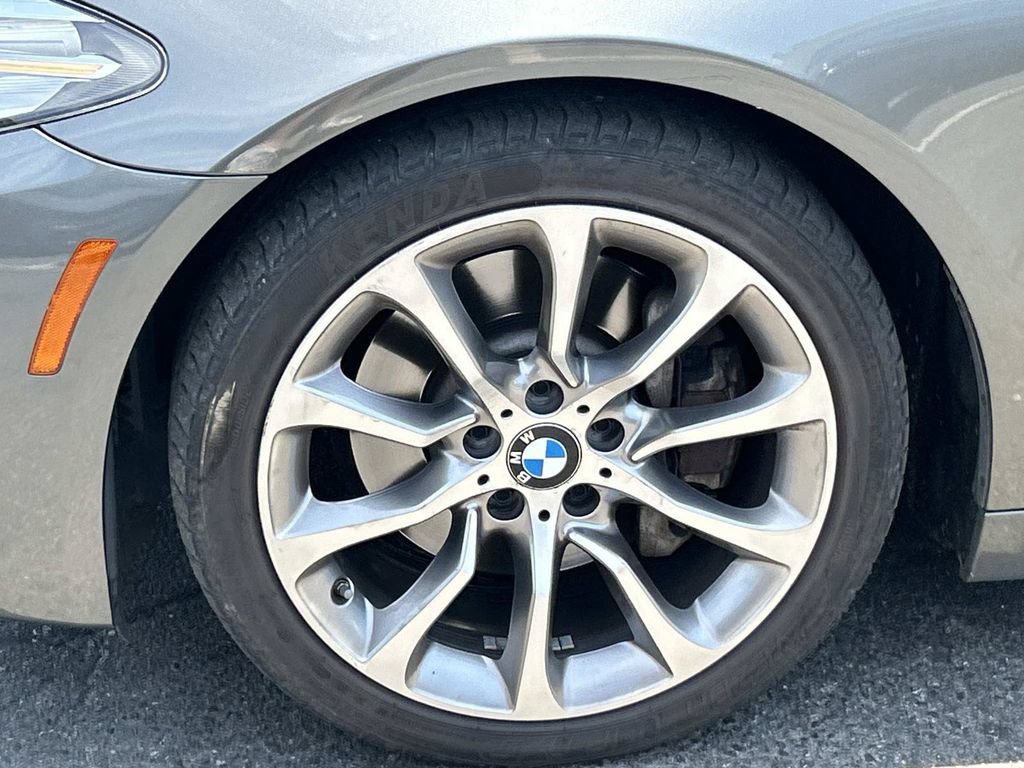 Used 2014 BMW 535d xDrive AWD/4WD image 11