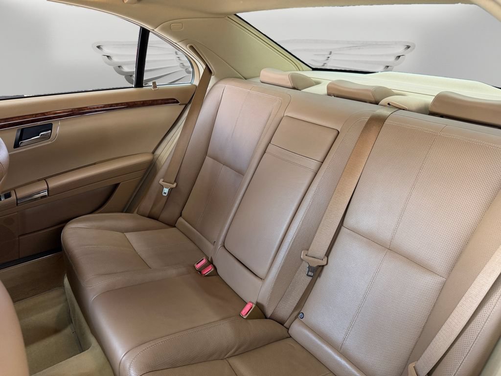 Used 2008 Mercedes-Benz S 550 image 13